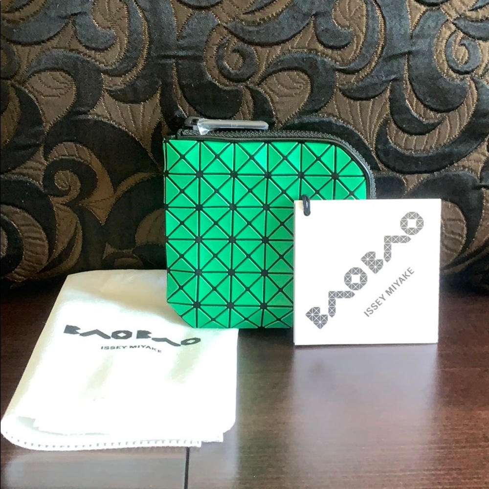 Authentic Issey Miyake green BaoBao small wallet